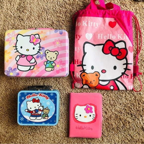 Hello Kitty Lunch Tins, Notepad, Drawstring bag - Picture 15 of 16